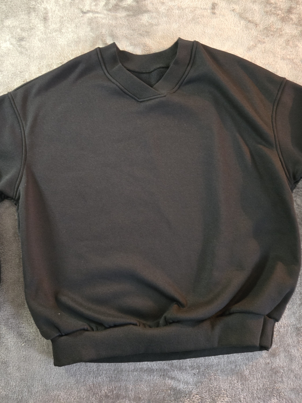 Men's Crewneck Sweater in Black